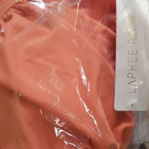 LAPHEE ROSE SWIMSUIT - Picture 10 of 10